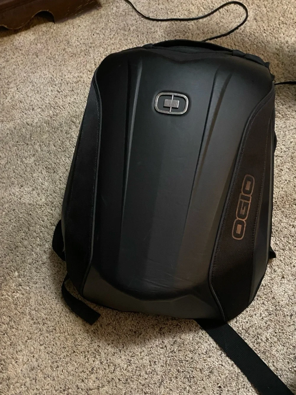 OGIO Men's Black Hard-Shell Mach 3 Backpack with Silver Logo